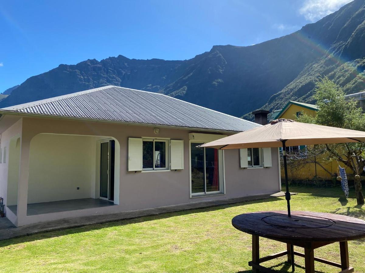 Villa L'Echo De La Montagne Cilaos Exterior foto